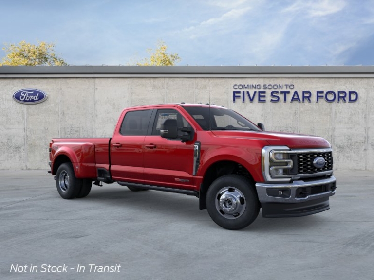 2026 Ford Super Duty F-350 DRW LARIAT