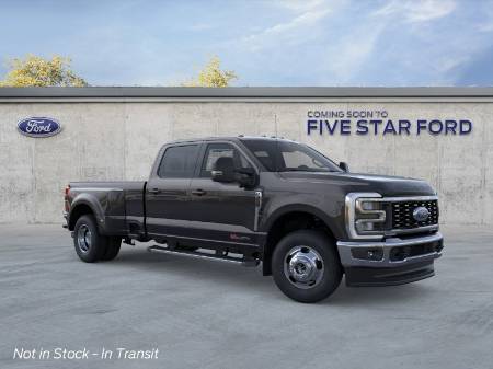 2026 Ford Super Duty F-350 DRW LARIAT