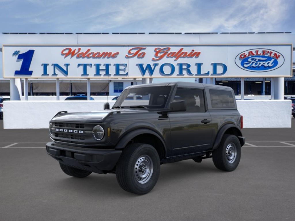 2026 Ford Bronco Base