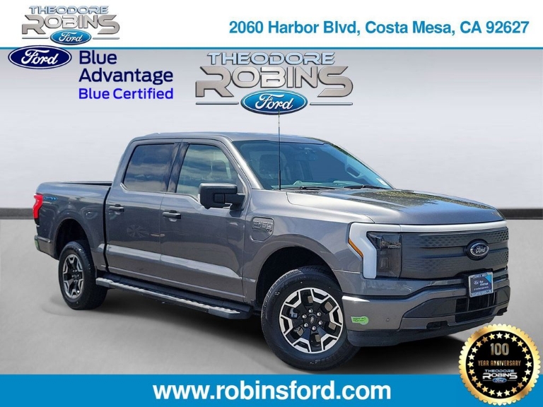 2022 Ford F-150 Lightning XLT