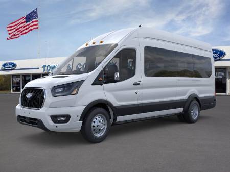 2026 Ford Transit Passenger Wagon XLT