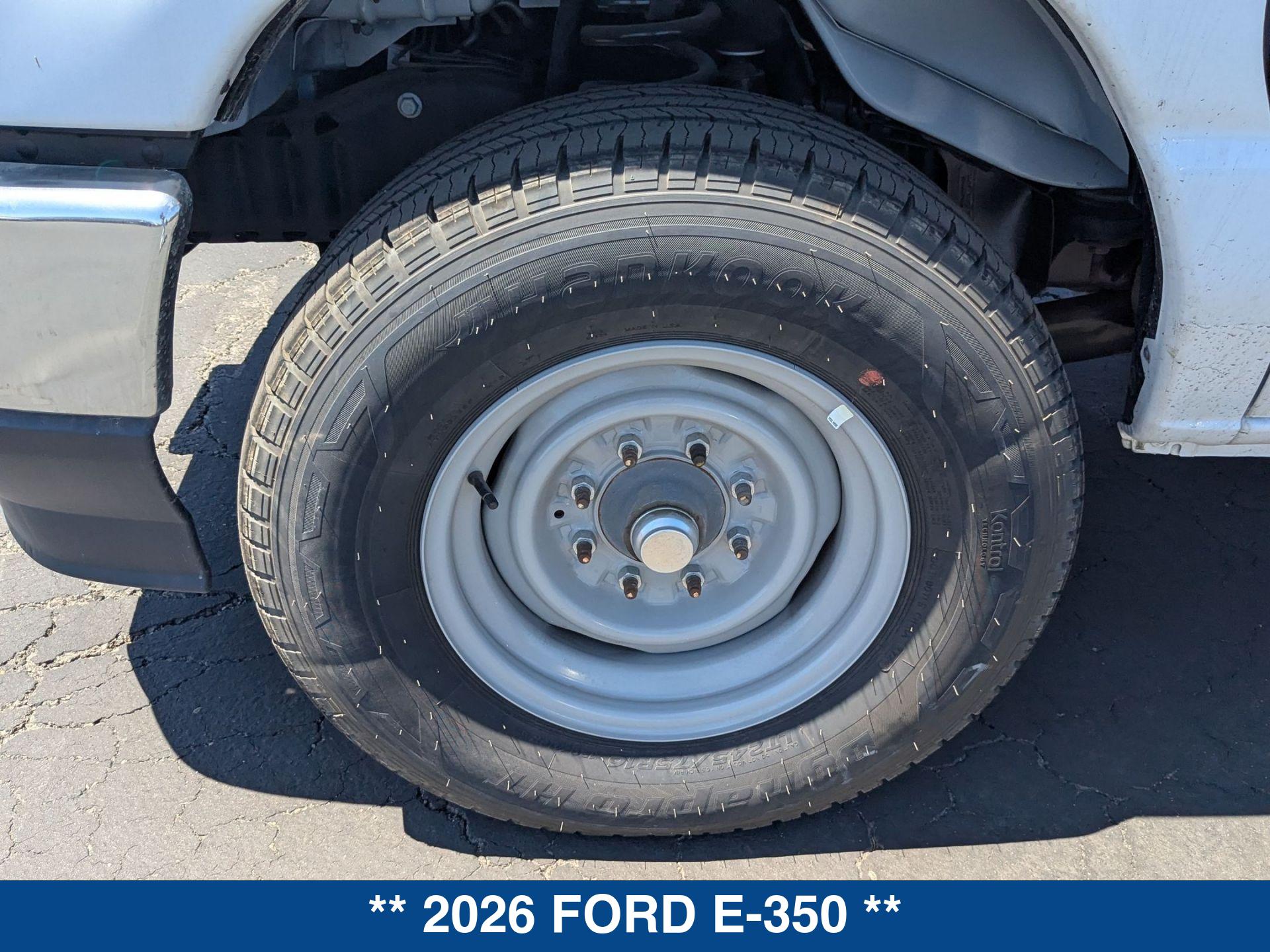 2026 Ford E-Series Cutaway Base - Photo 6