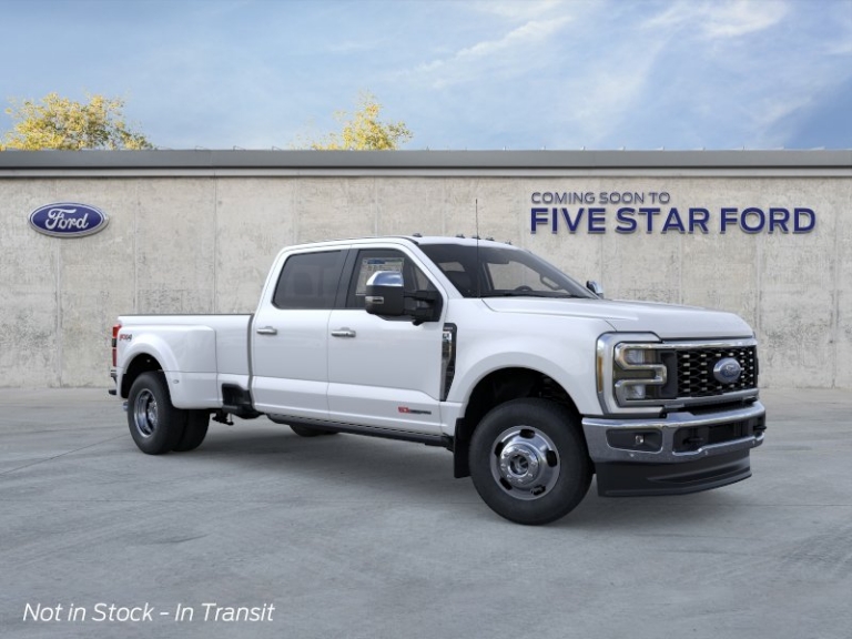 2026 Ford Super Duty F-350 DRW LARIAT
