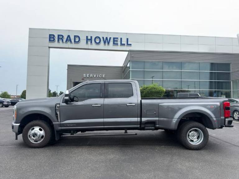 2023 Ford F-350 LARIAT