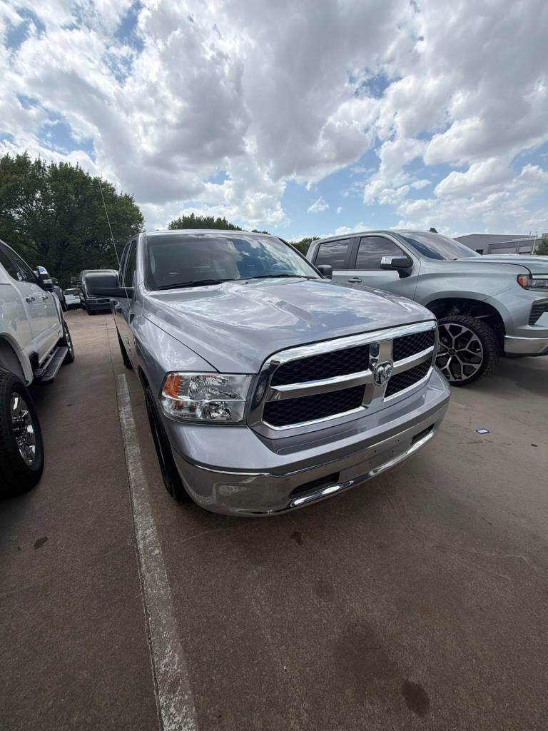 2024 RAM 1500 Classic SLT