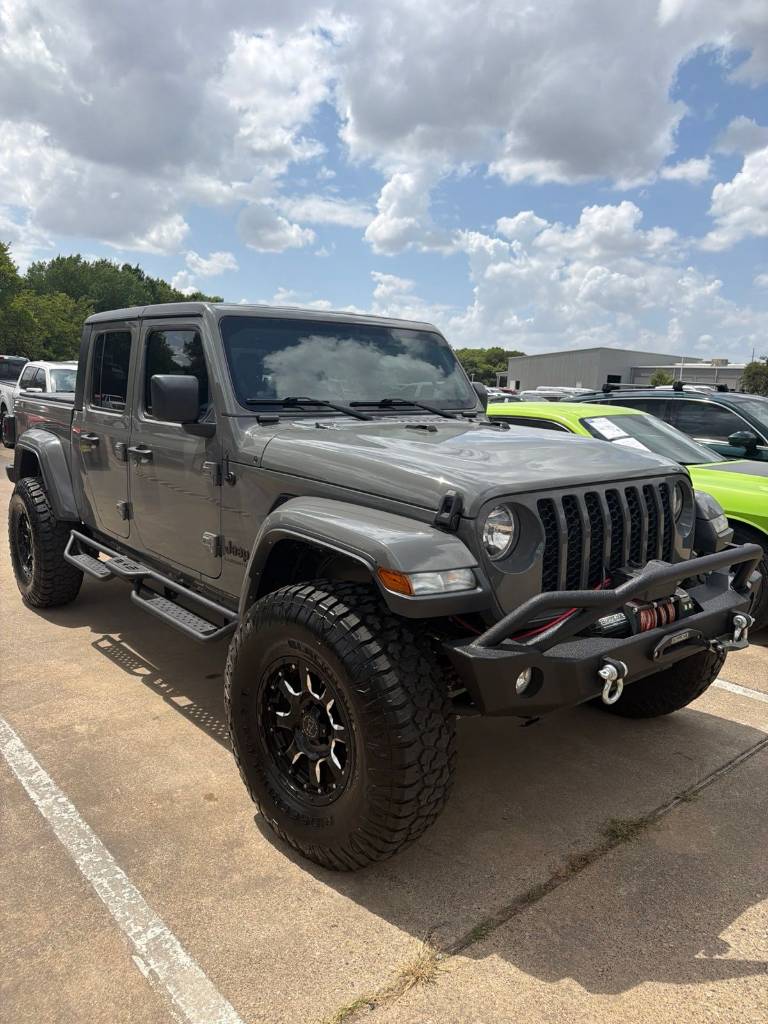 2021 Jeep Gladiator Sport