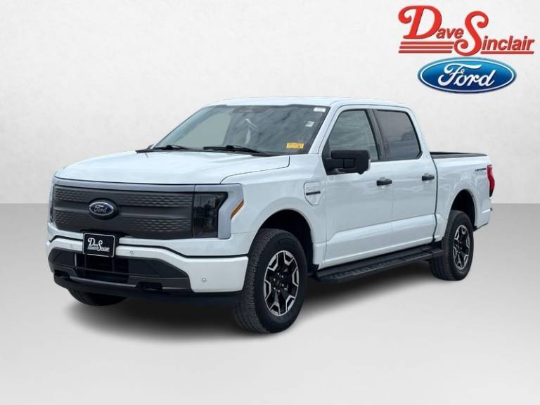 2023 Ford F-150 Lightning XLT 4WD SuperCrew 5.5' Box