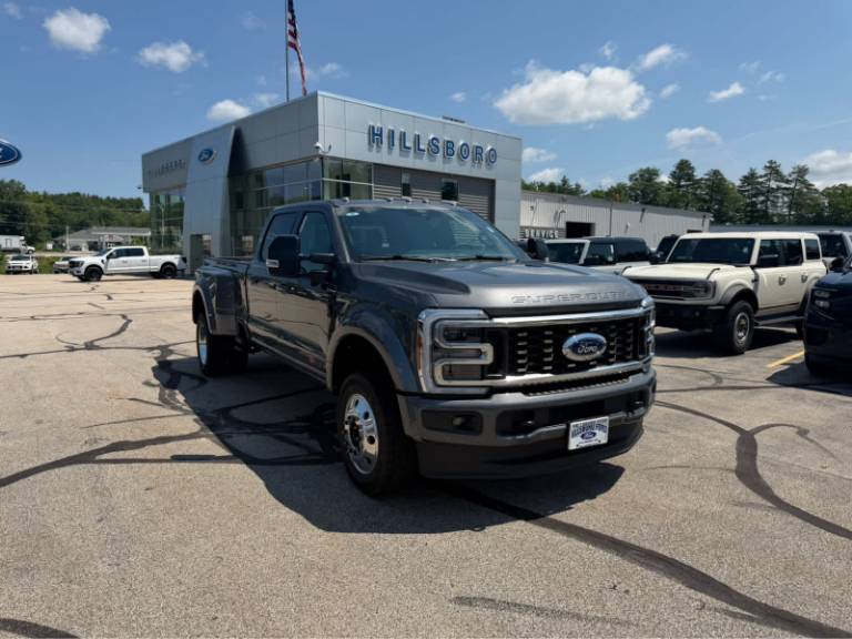 2026 Ford Super Duty F-450 DRW Platinum
