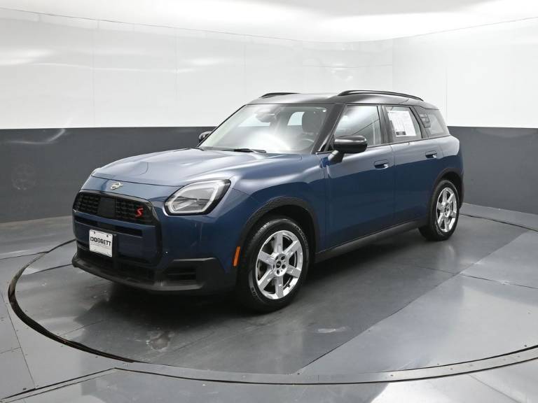 2025 Mini Cooper S Countryman Signature Plus