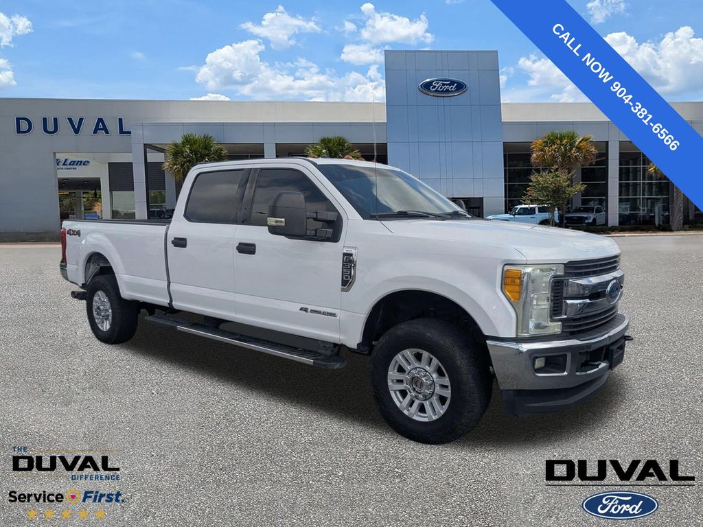 2017 Ford F-350SD XLT