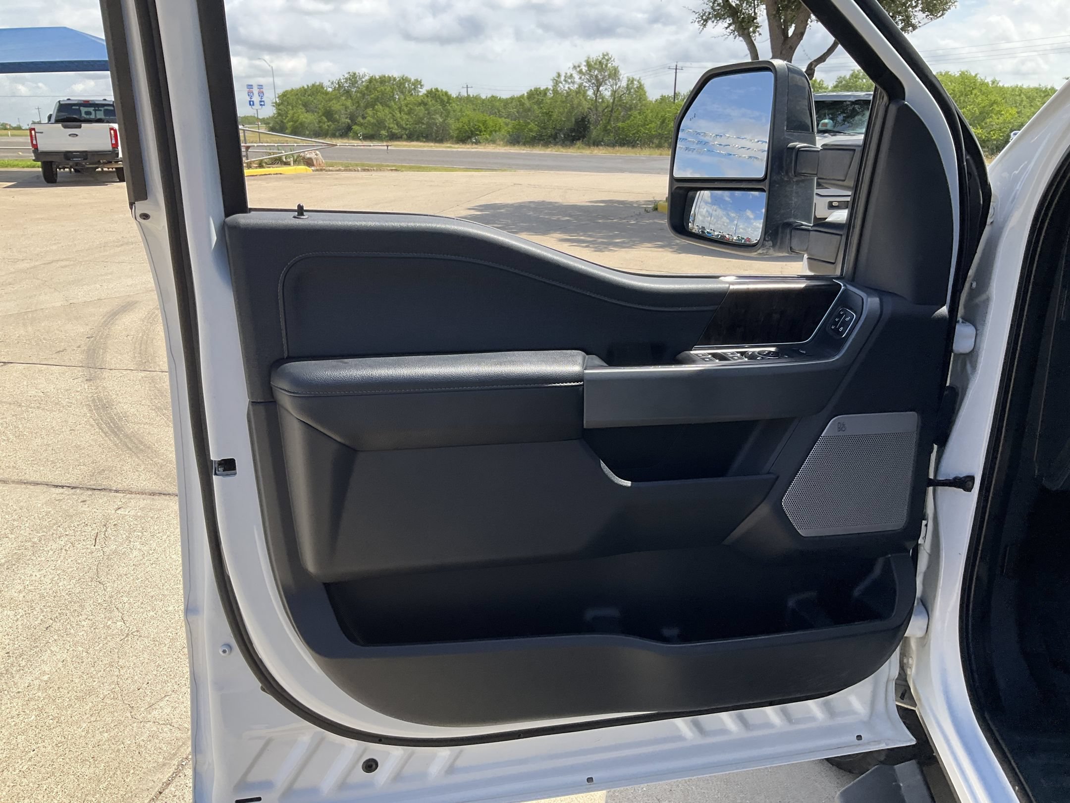 2024 Ford F-250 Super Duty Lariat - Photo 7