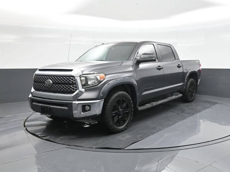 2018 Toyota Tundra SR5