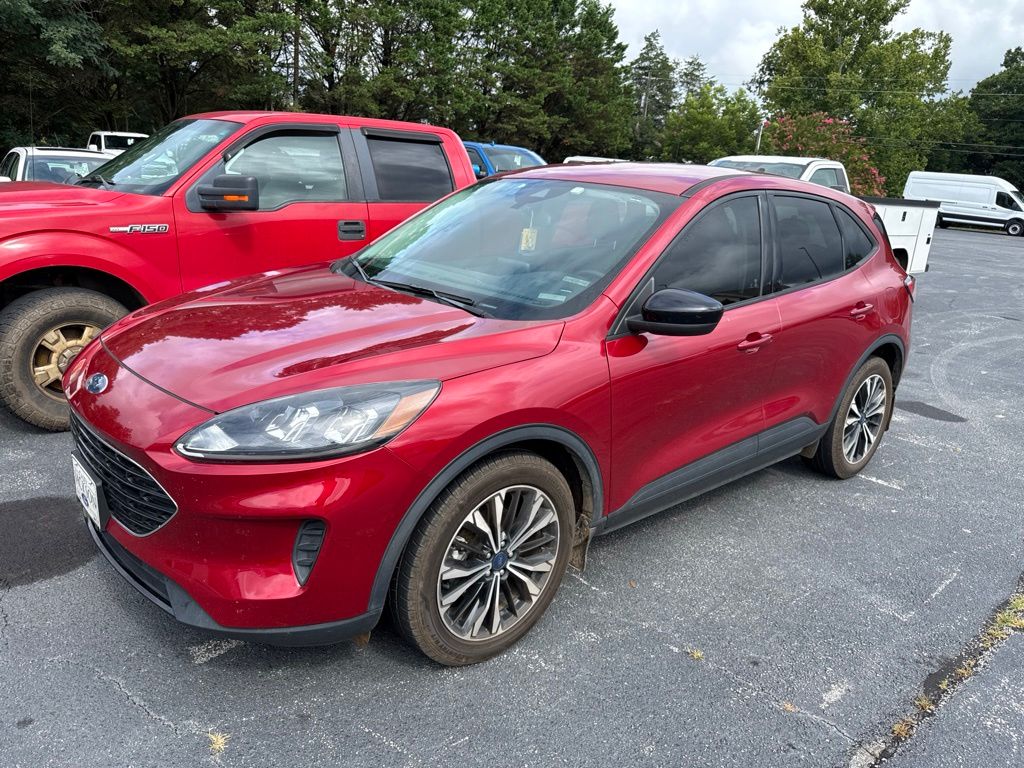 Used 2021 Ford Escape SE