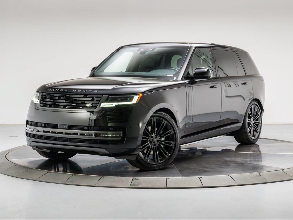 2026 Land Rover Range Rover P400 SE 7 Seat