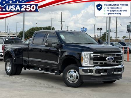 2026 Ford Super Duty F-350 DRW XLT