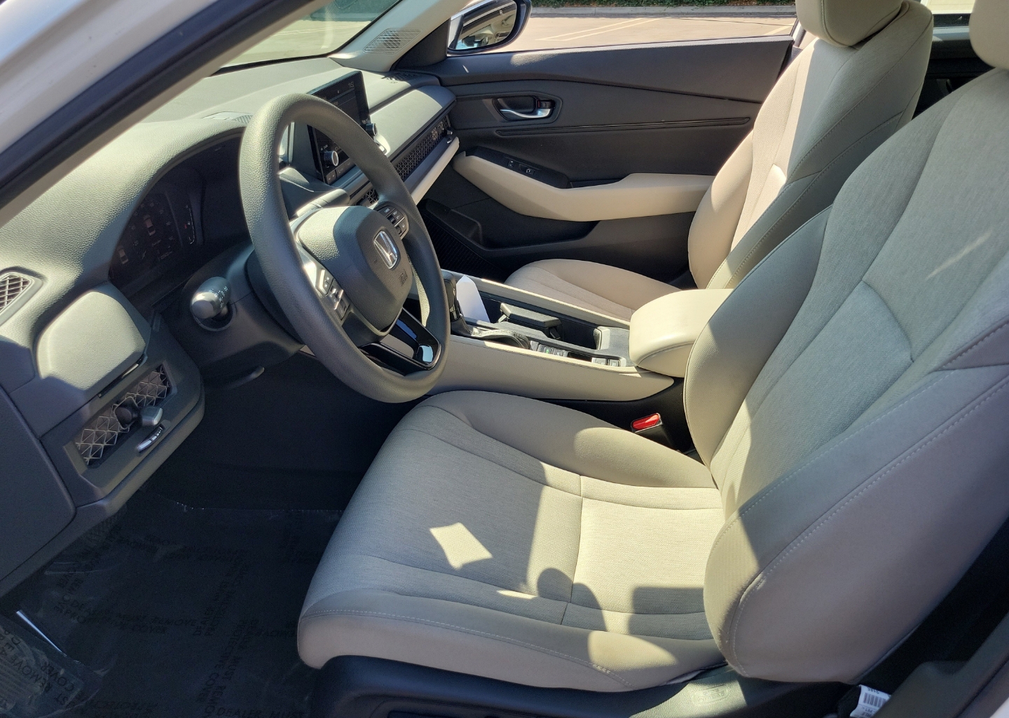 2023 Honda Accord EX - Photo 16