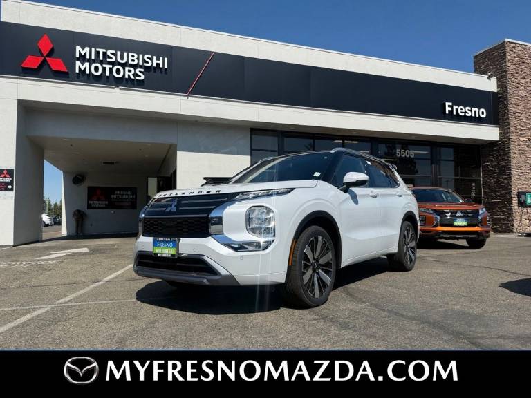 2026 Mitsubishi Outlander SE