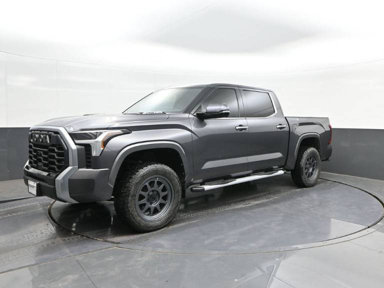 2022 Toyota Tundra 4WD Limited Hybrid
