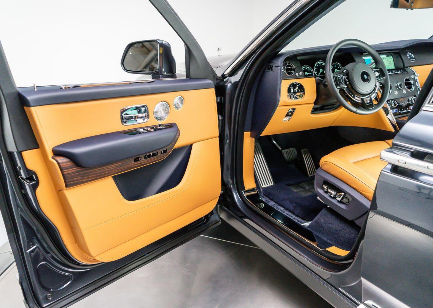 2024 Rolls-Royce Cullinan Base - Photo 15