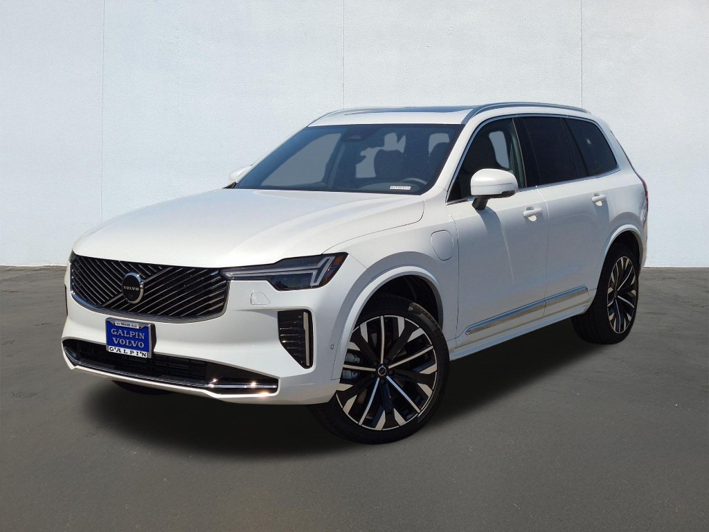 2026 Volvo XC90 Recharge Plug-In Hybrid Plus, T8 AWD, Electric/Gasoline, Bright, 6 Seats