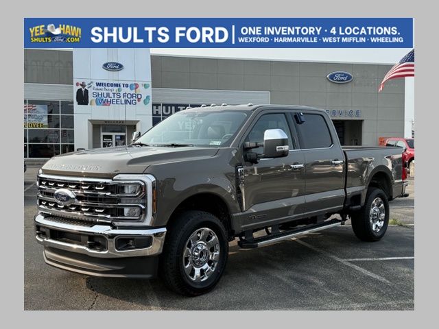 New 2026 Ford F-250SD LARIAT