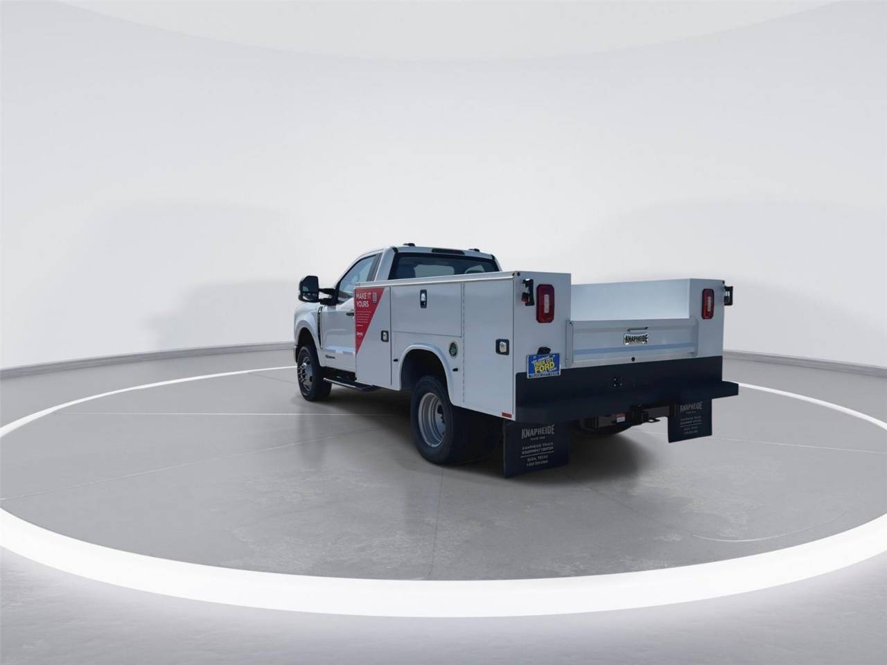 2025 Ford F-350 Super Duty Chassis Cab XL - Photo 7