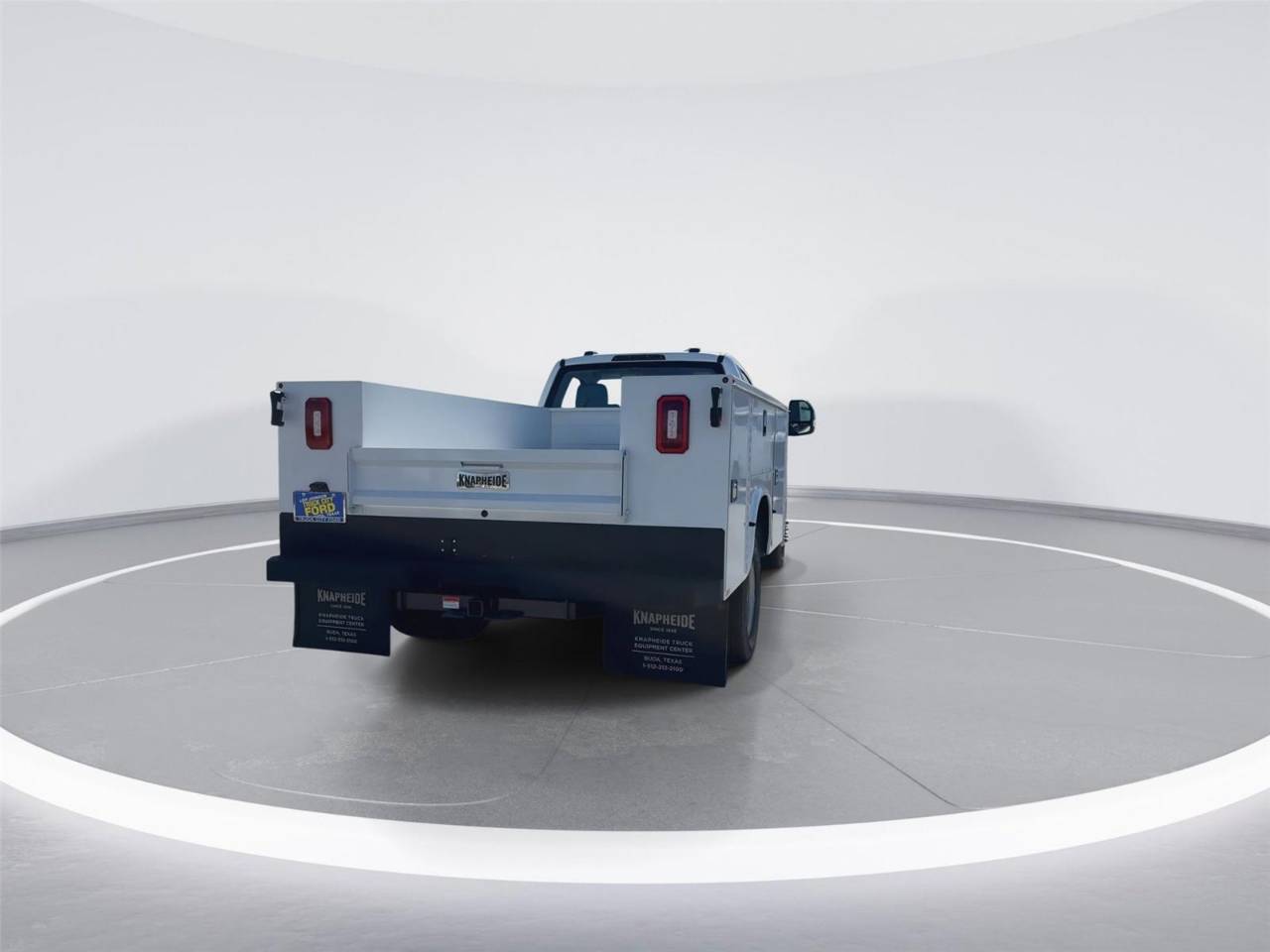 2025 Ford F-350 Super Duty Chassis Cab XL - Photo 8