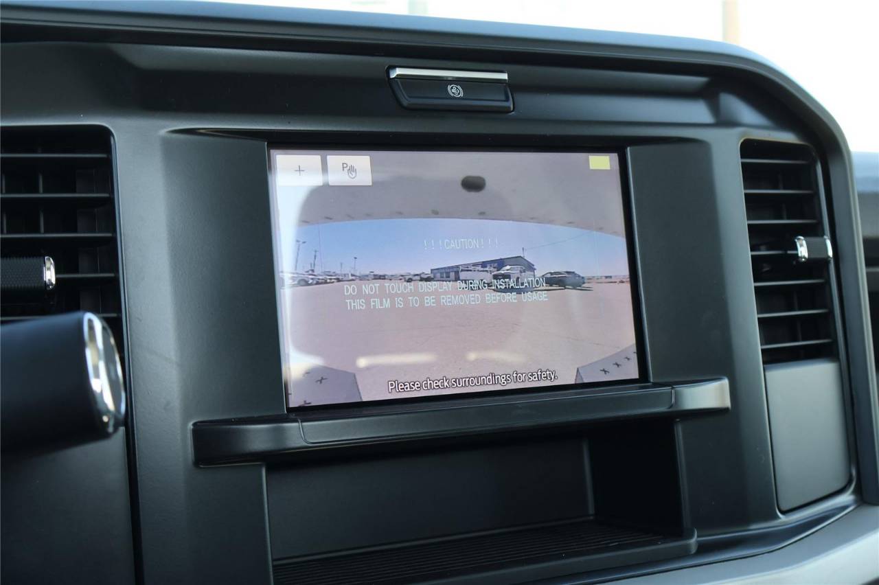2025 Ford F-350 Super Duty Chassis Cab XL - Photo 30