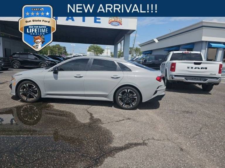 2022 Kia K5 GT-Line