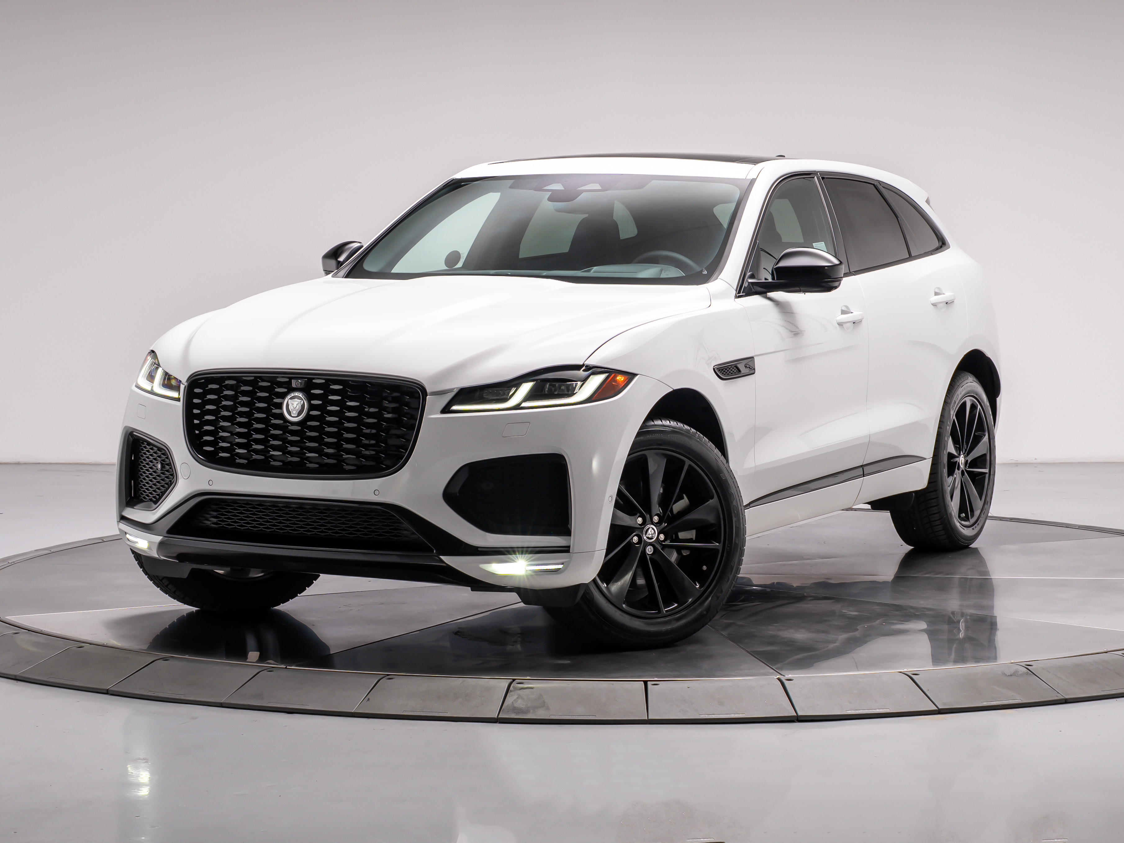 New 2026 Jaguar F-Pace R-Dynamic S P250 AWD Automatic