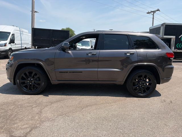 Used 2018 Jeep Grand Cherokee Altitude with VIN 1C4RJFAG0JC499322 for sale in Roselle, IL