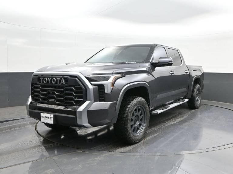 2022 Toyota Tundra 4WD Limited Hybrid