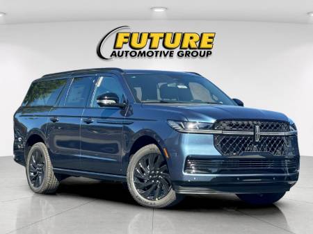 2027 Lincoln Navigator L Reserve