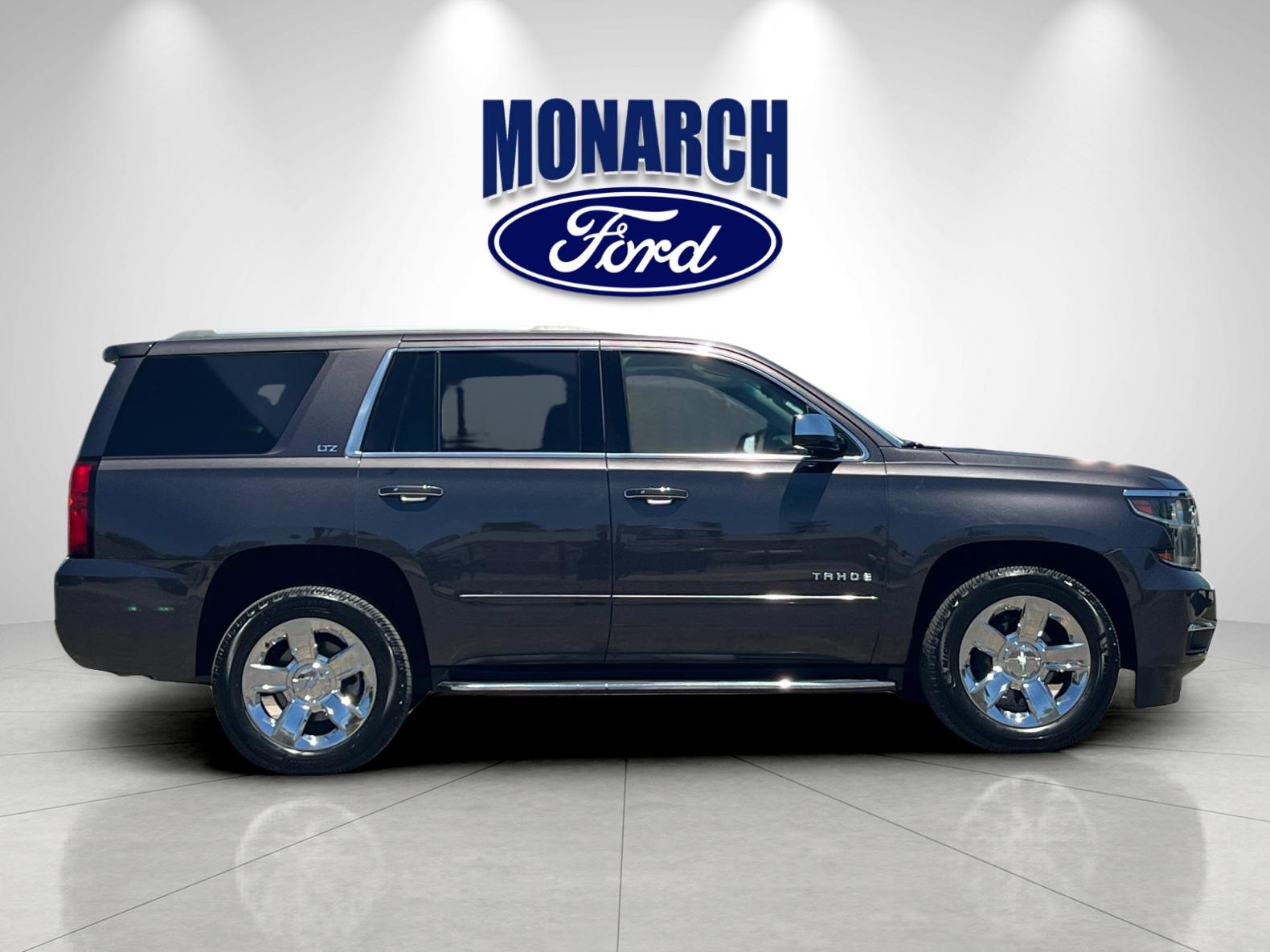 Used 2015 Chevrolet Tahoe LTZ with VIN 1GNSCCKCXFR173299 for sale in Exeter, CA