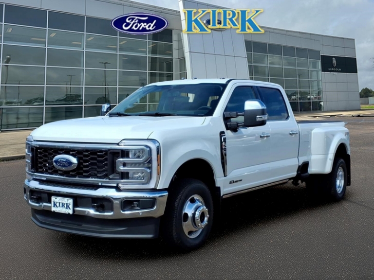 2026 Ford F-350 Super Duty LARIAT