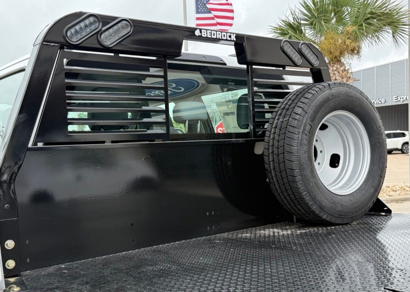 2026 Ford F-350 Super Duty Chassis Cab XL - Photo 29