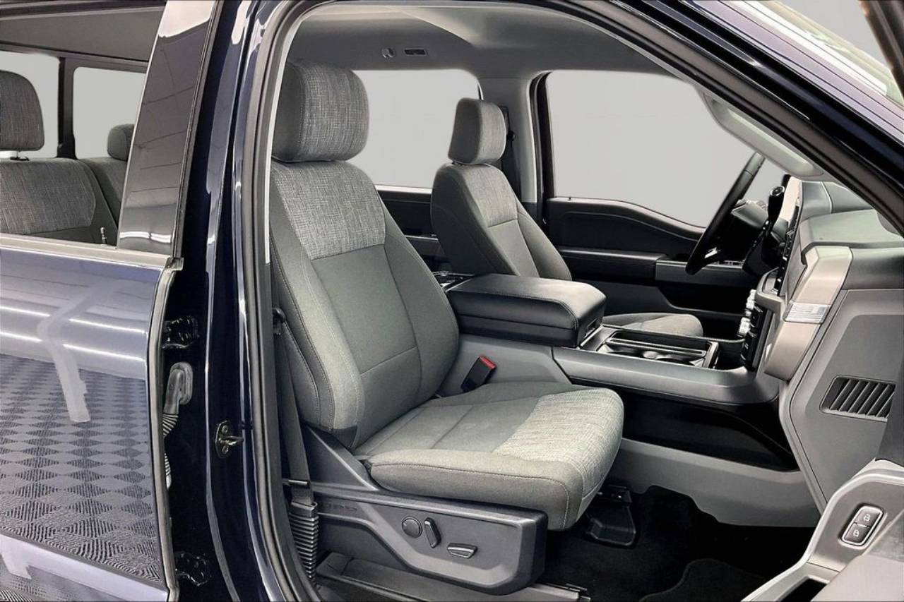 2023 Ford F-150 XLT - Photo 7