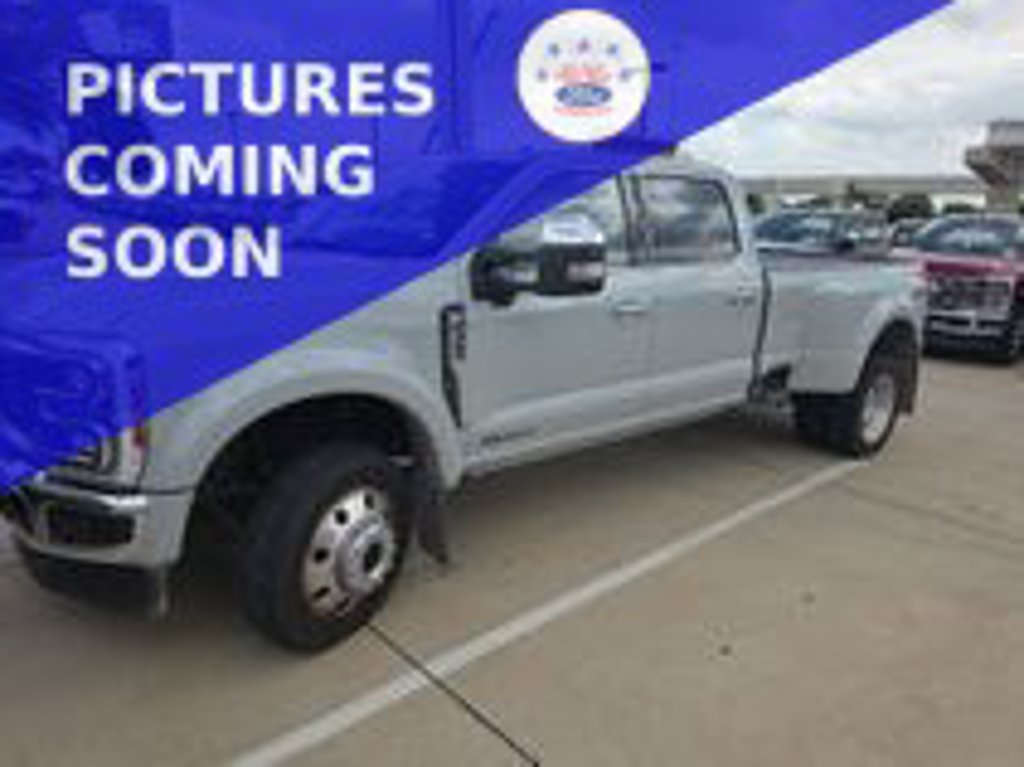 Used 2025 Ford Super Duty F-450 DRW LARIAT