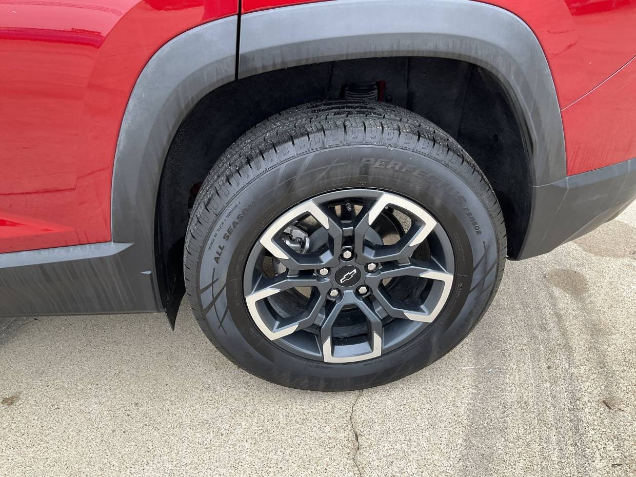 2025 Chevrolet Equinox ACTIV - Photo 13