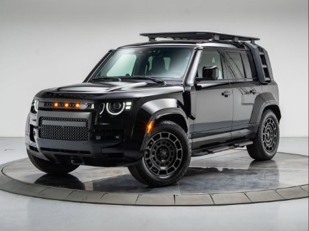2026 Land Rover Defender P635 OCTA Black