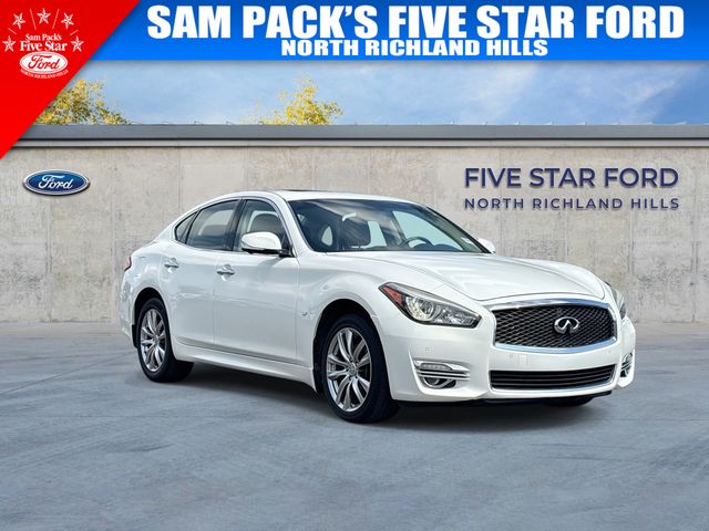 2015 Infiniti Q70