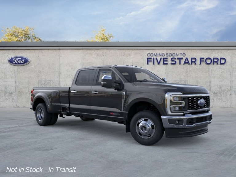 2026 Ford Super Duty F-350 DRW LARIAT