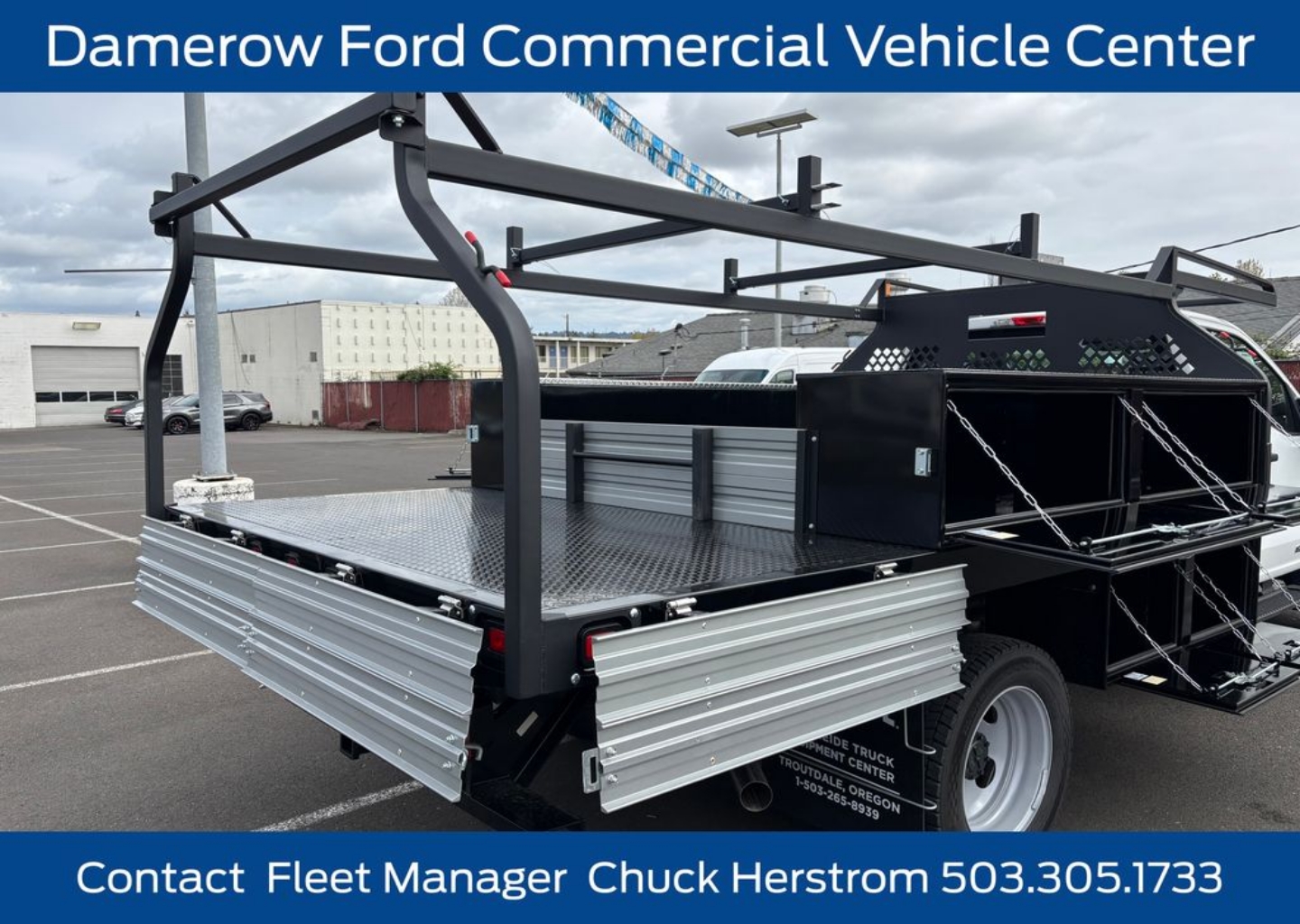 2025 Ford F-450 Super Duty Chassis Cab XL - Photo 37
