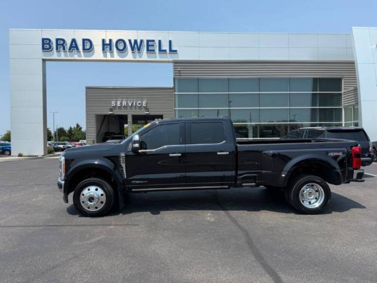 2023 Ford F-450 LARIAT