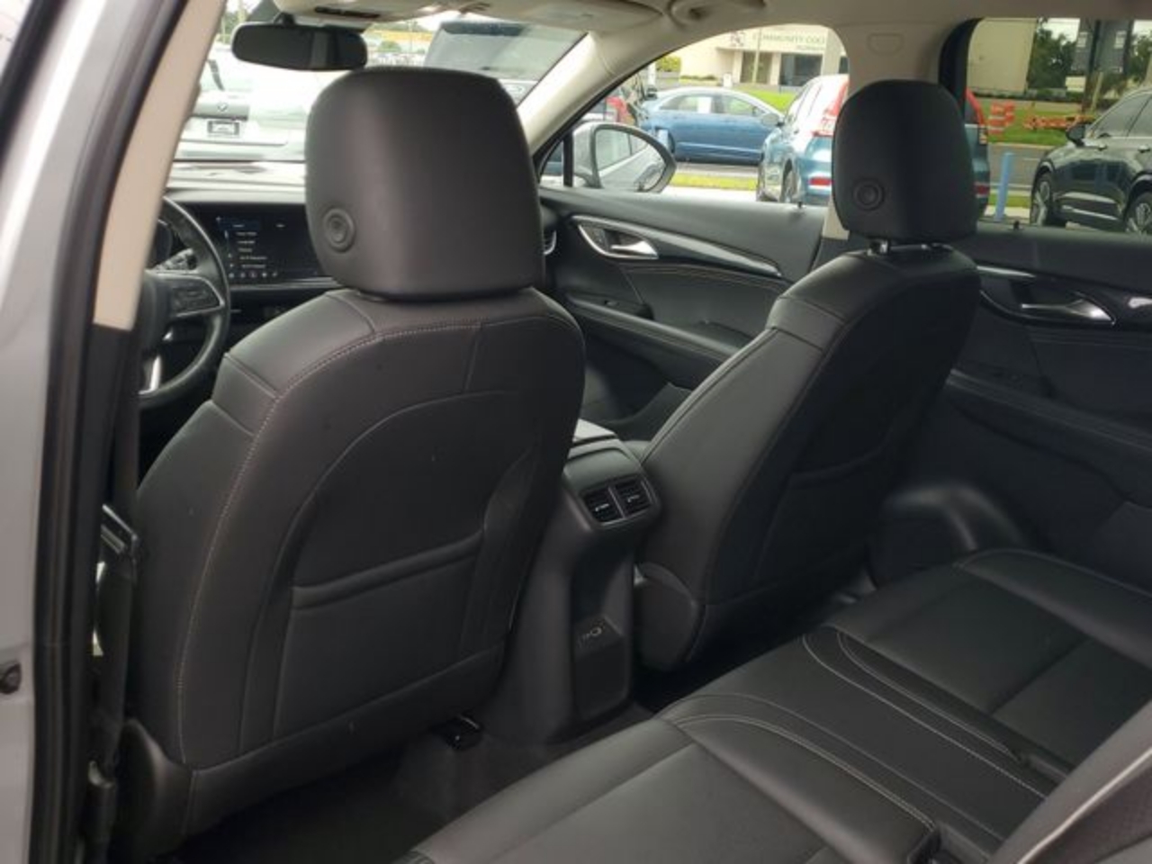 2023 Buick Envision Essence - Photo 12