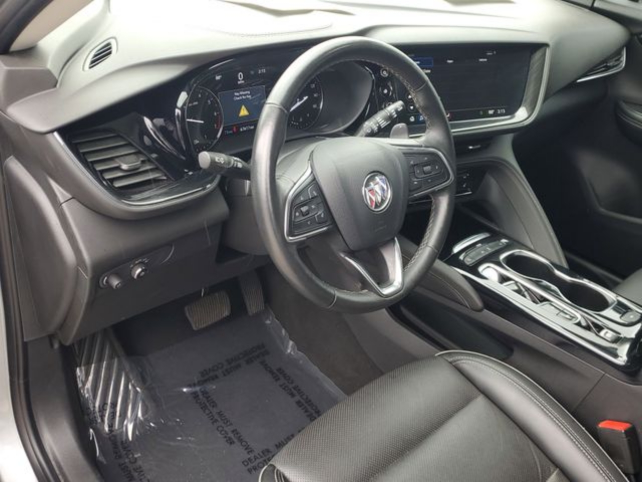 2023 Buick Envision Essence - Photo 16