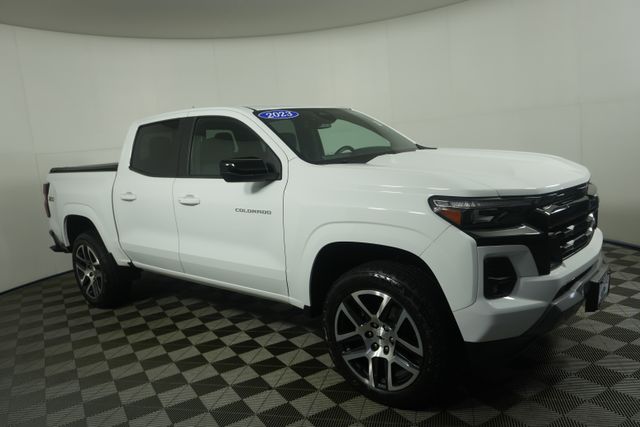 Used 2023 Chevrolet Colorado Z71 with VIN 1GCPTDEK8P1264515 for sale in Kansas City