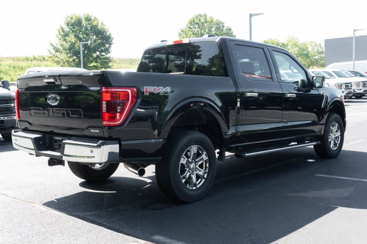 2023 Ford F-150 XLT - Photo 9