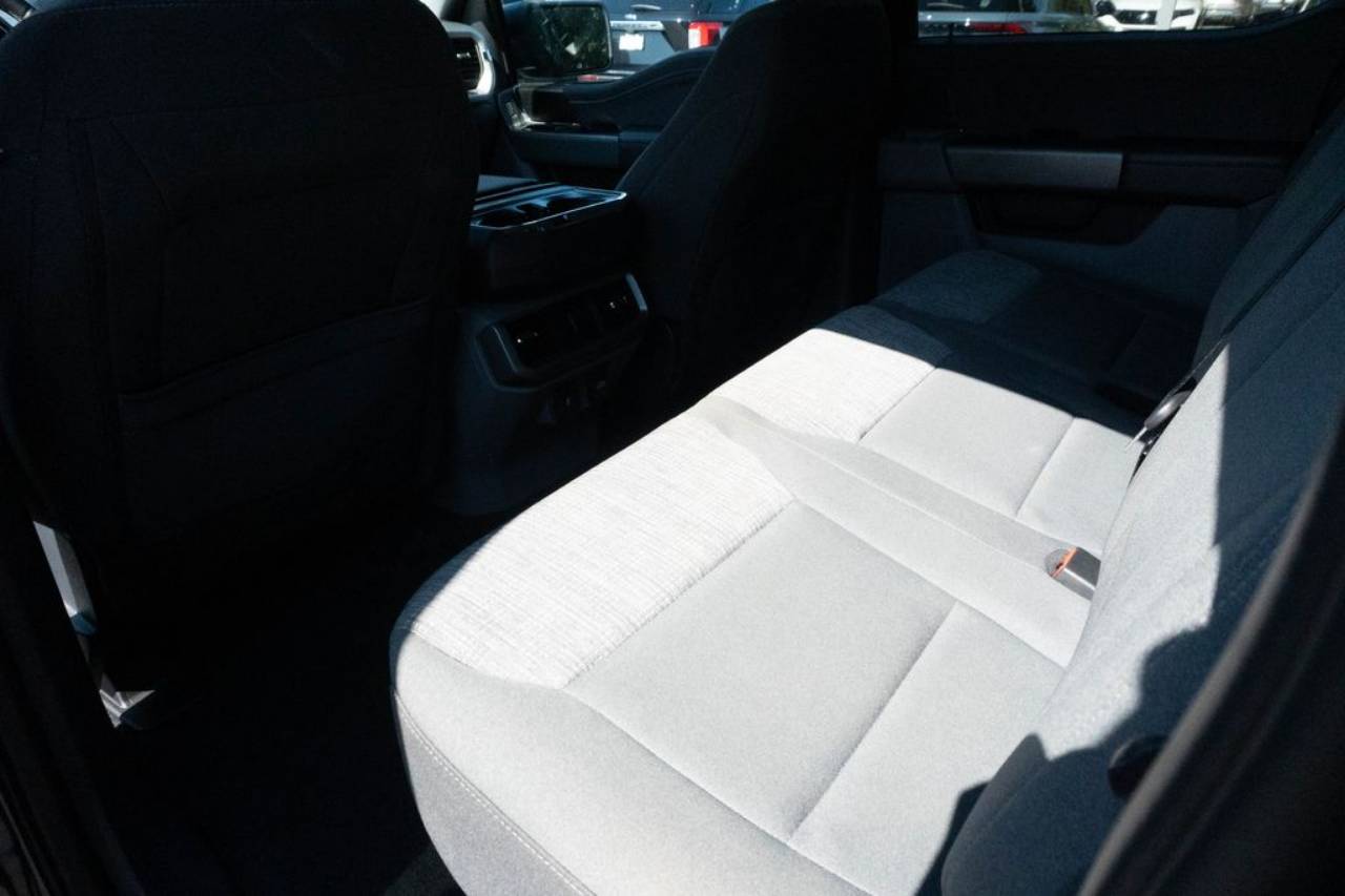 2023 Ford F-150 XLT - Photo 21