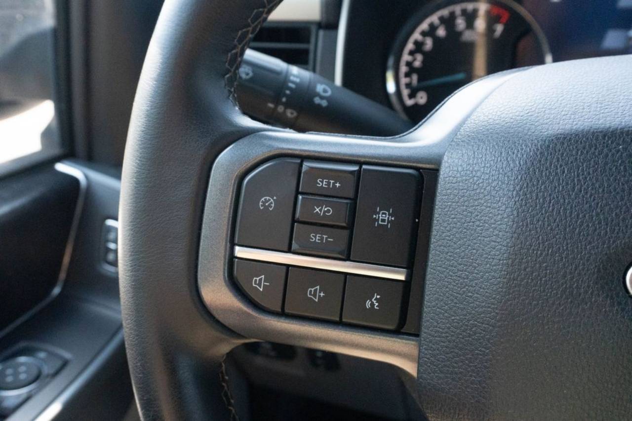 2023 Ford F-150 XLT - Photo 24
